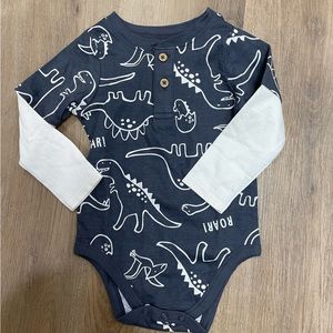 NWT long‎ sleeve, dinosaur, onesie